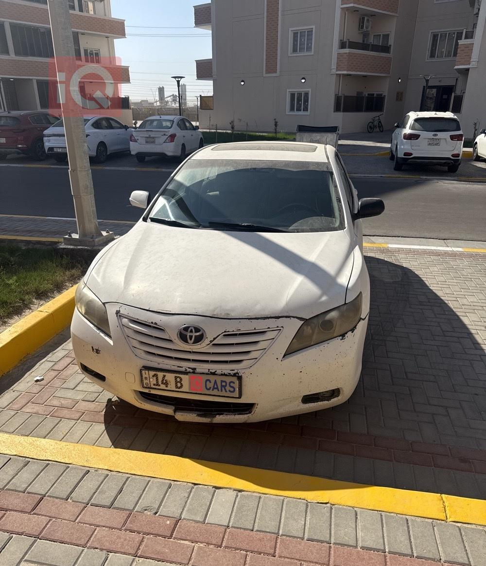 تۆیۆتا کامری